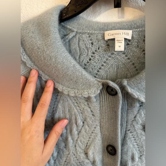 Beautiful Cashmere Cardigan - Picture 5 of 7